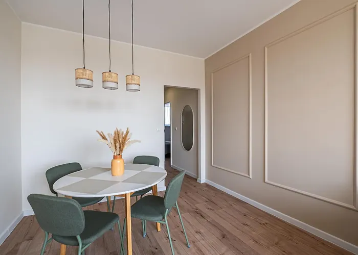 Initium - - Jagiellońska 10m Gdańsk